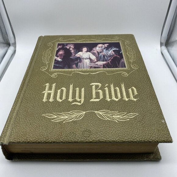 Holy Bible KJV Large Heirloom Family Red Letter Master Reference Edition (1971) - Picture 2 of 16